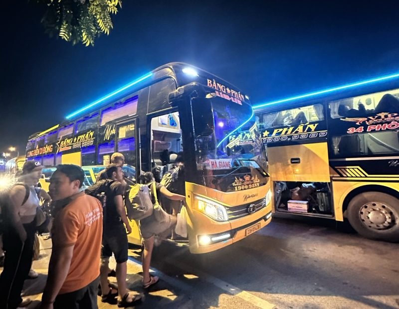 Ha Giang Loop sleeper bus from the outside